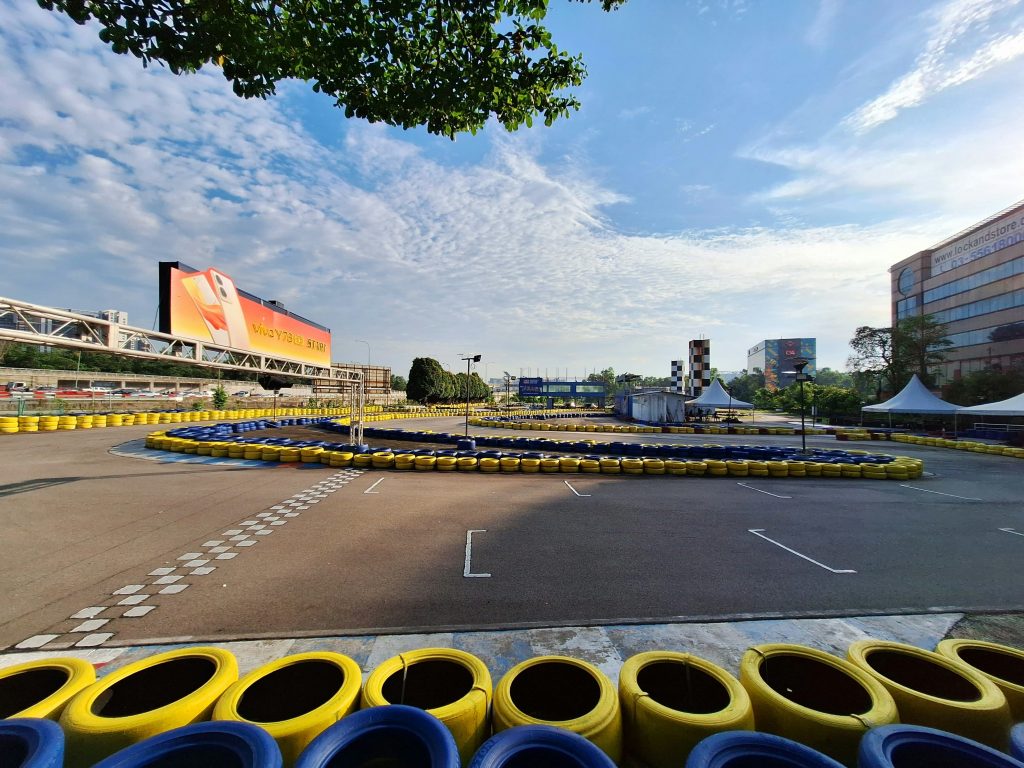 kart racing track